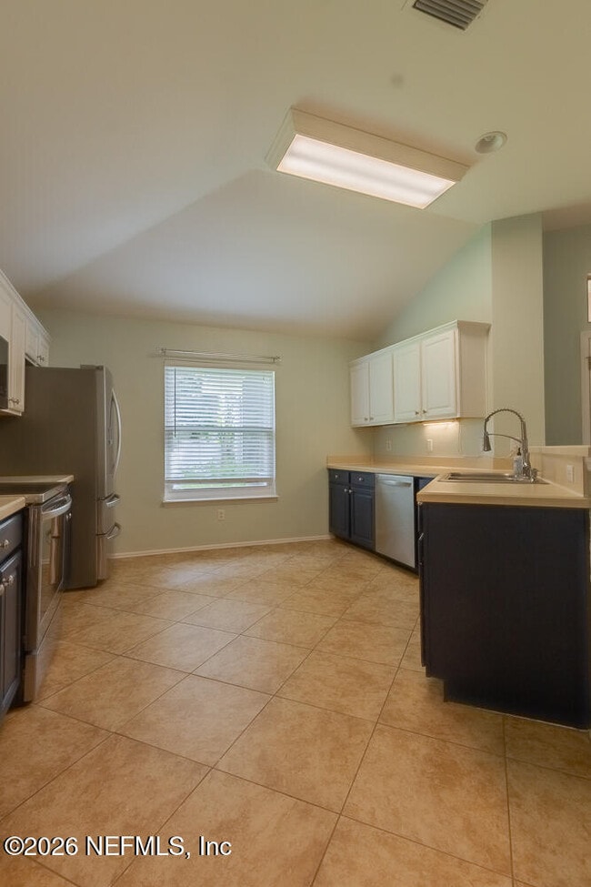 Building Photo - 13966 Sandhill Crane Dr S
