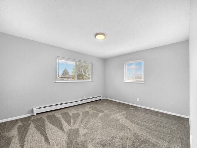 Building Photo - 2420 36th St SW