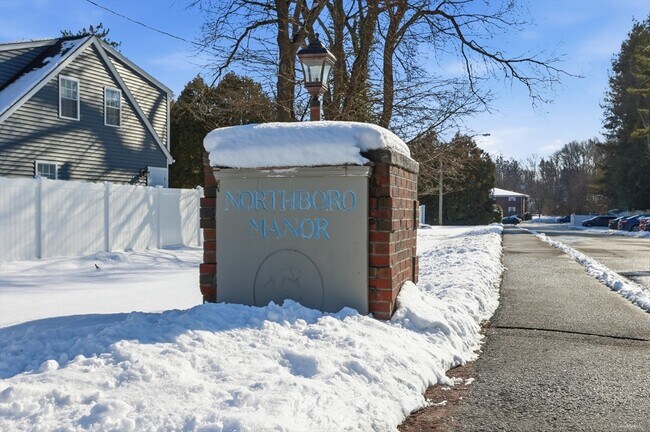 Building Photo - 39 Pleasant St