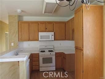 Building Photo - 17810 Cottonwood Ct
