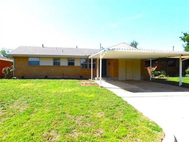 Primary Photo - 728 SW 1st St