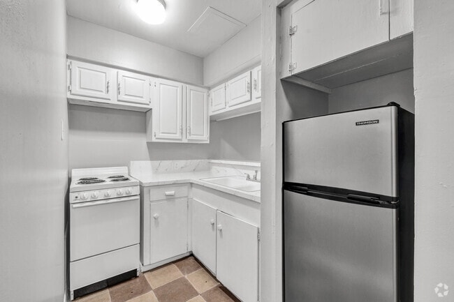 Interior Photo - 414 Marshall St.