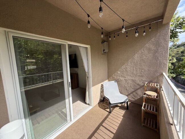 Building Photo - Rare Furnished 2BR/2BA Condo with Balcony, Fireplace & Resort-Style Amenities in Rancho Mission T...