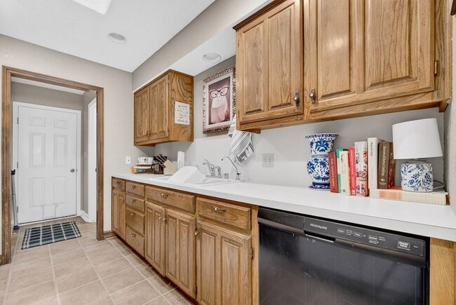 Building Photo - 3203 Tealwood Pl