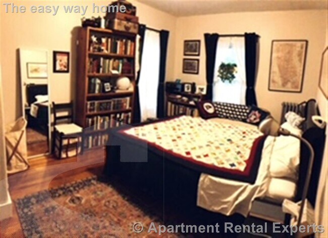 Building Photo - 33 Chester St