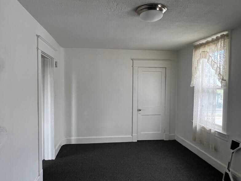 Building Photo - 4509 Ritchie Hwy