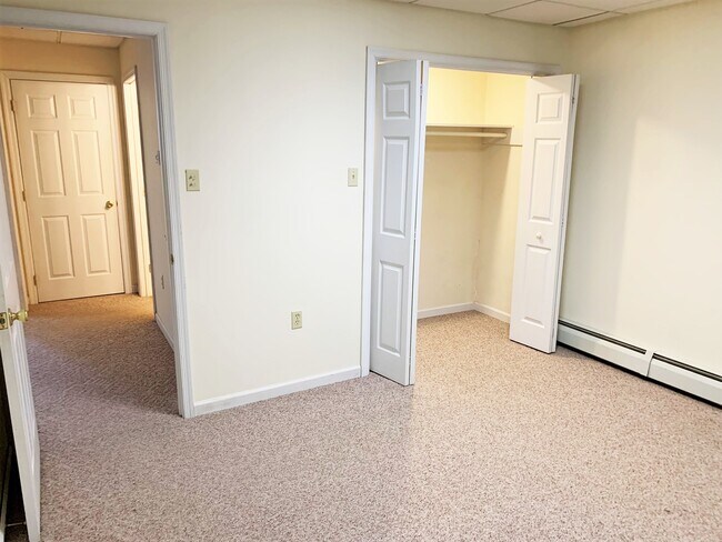 Building Photo - 9 S 3rd St