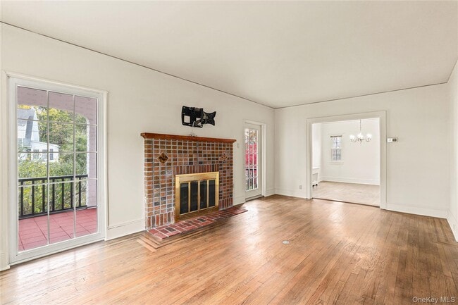 Building Photo - 1 Rutgers Pl