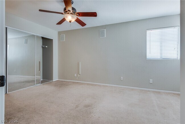 Building Photo - 2232 Chapman Hill Dr