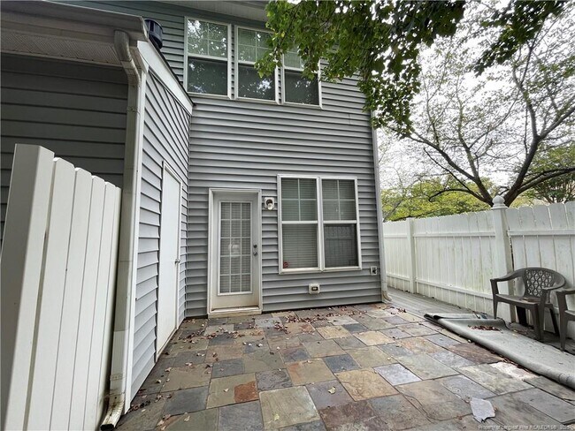 Building Photo - 8803 Camden Park Dr
