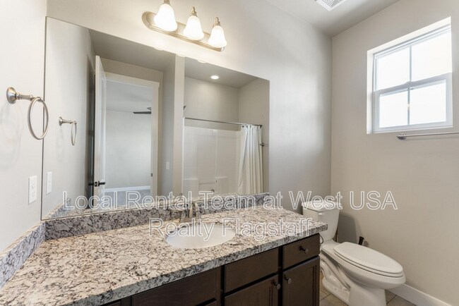 Building Photo - 3223 S Beringer Ln