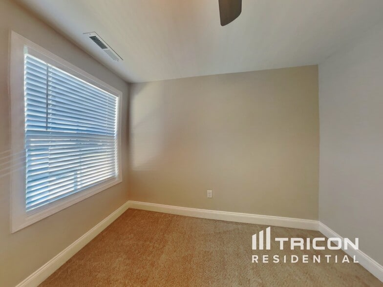 Building Photo - 7398 Winding Way