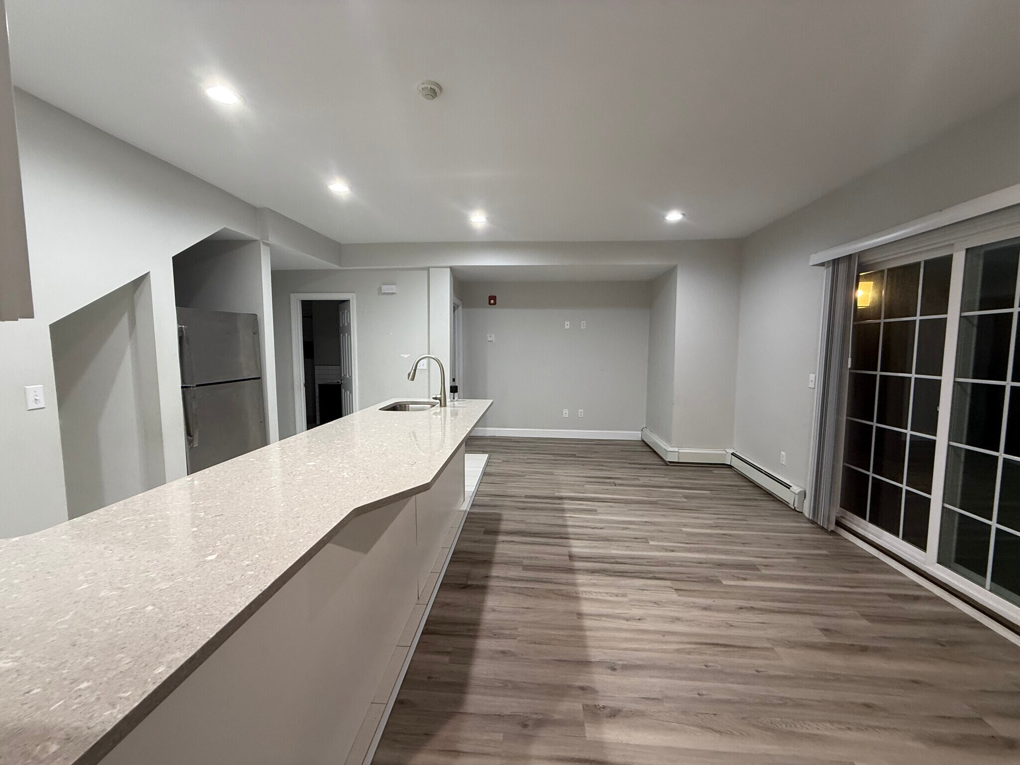 Building Photo - 19 Rose St