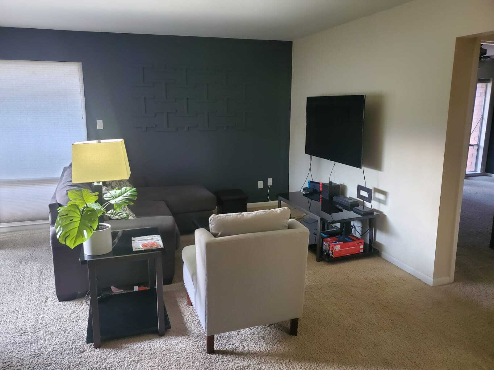 Building Photo - 746 Oakmont Ave