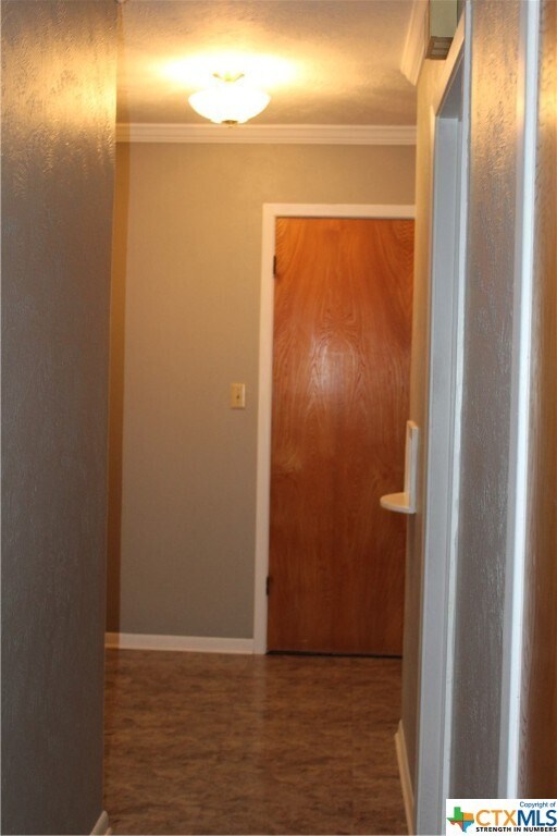 Building Photo - 1322 N Ave A