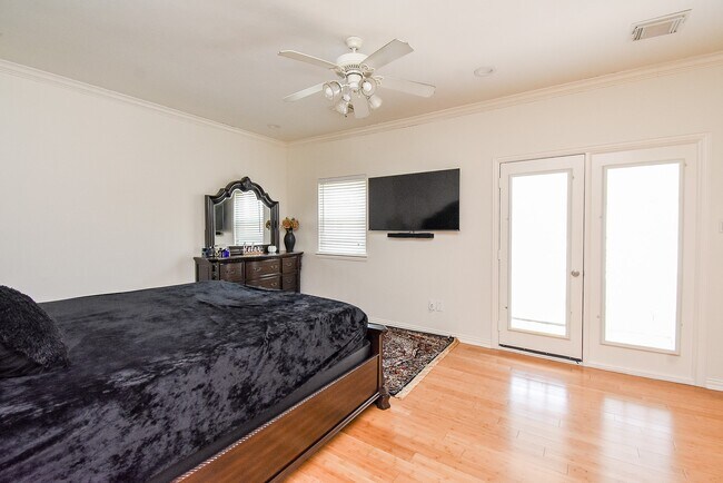 Building Photo - 5931 Turtle Beach Ln