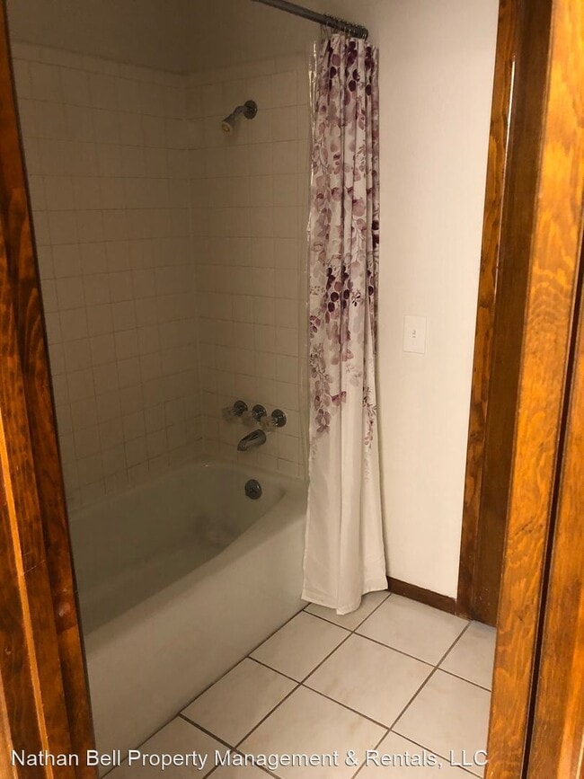 Building Photo - 3 br, 2 bath House - 3465 Fargo Dr