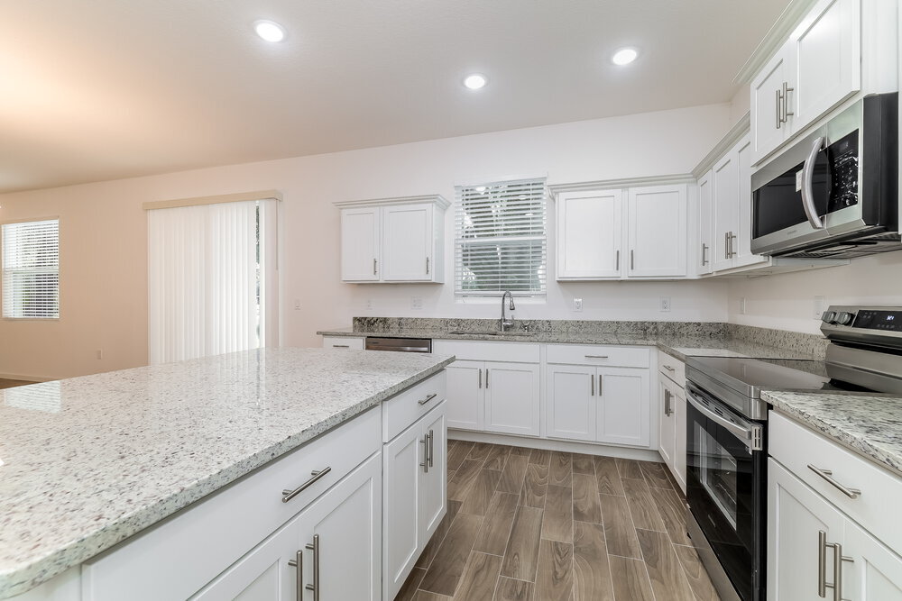 Building Photo - 451 Martigues Dr