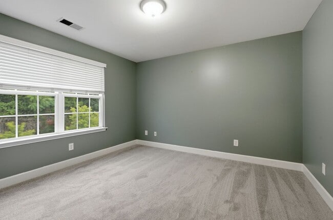 Building Photo - 2661 Avery Park Dr