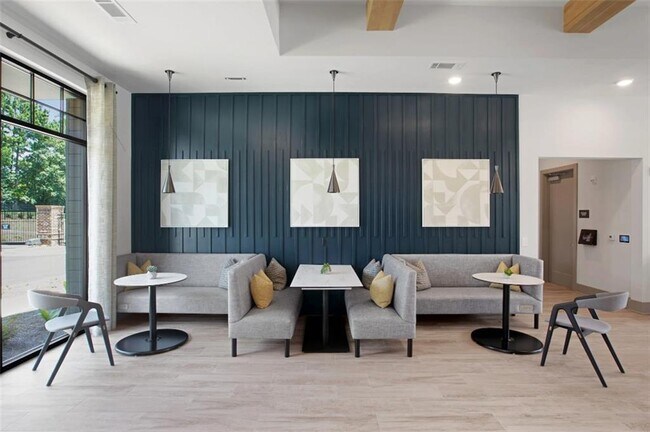 Building Photo - 4270 Phil Niekro Pkwy