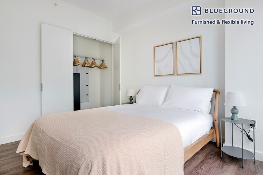 Building Photo - 1335 Boylston St