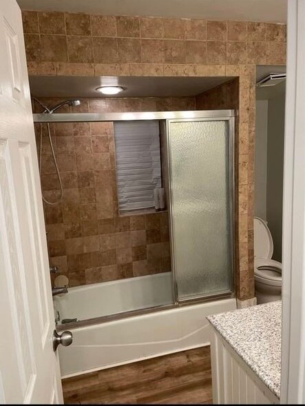 Bathroom - 114 E 13th St