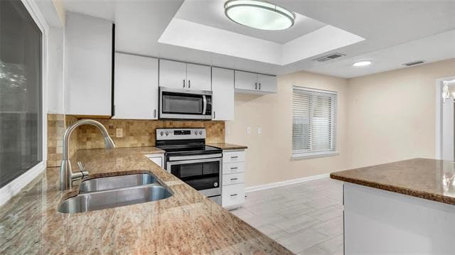 Building Photo - 908 Firestone Ln