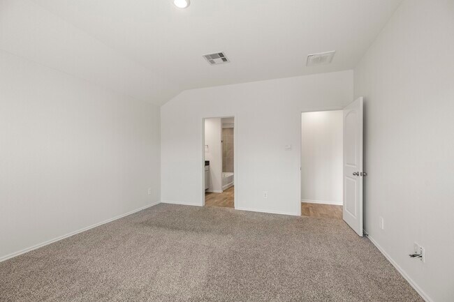 Building Photo - 5402 Auburn Gardens Ct