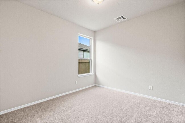 Building Photo - 25823 Boxwood Hedge Lane