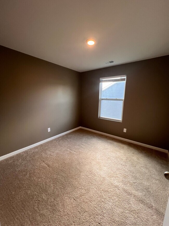 Building Photo - 1510 Ashgrove Pl