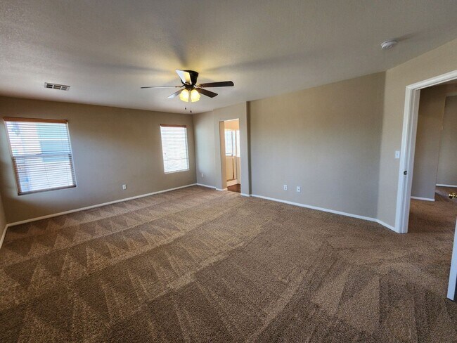 Building Photo - Beautiful former Model Home located near Southern Highlands Golf Club.