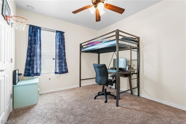 Building Photo - 8231 Gopher Tortoise Trail