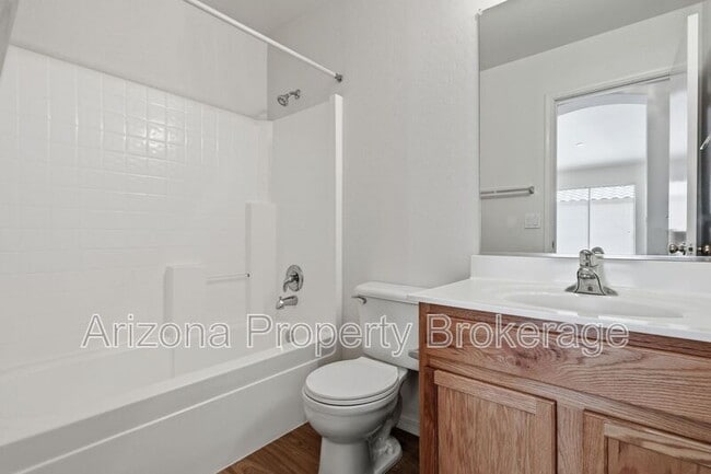 Building Photo - 14823 W Redfield Rd