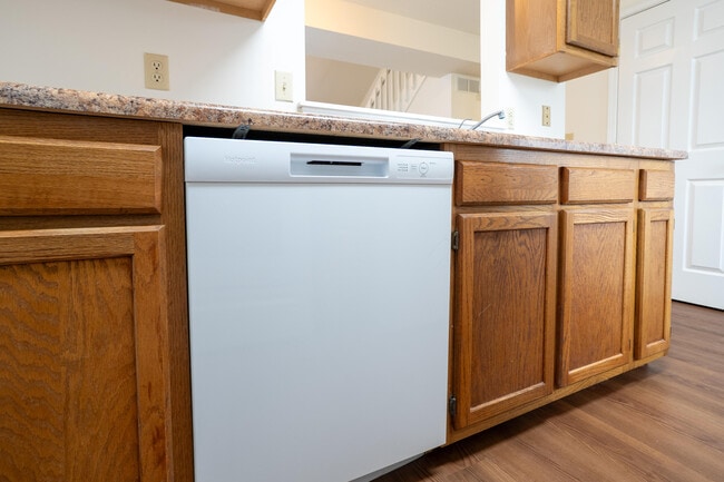 Building Photo - 3513 Delmar Ct