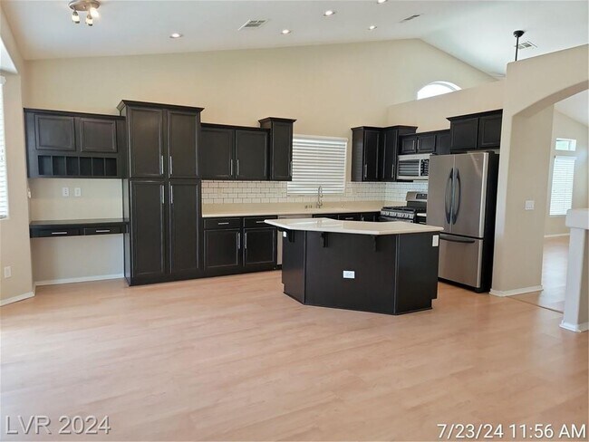 Building Photo - CHARMING SINGLE-STORY SOUTHERN HIGHLANDS H...