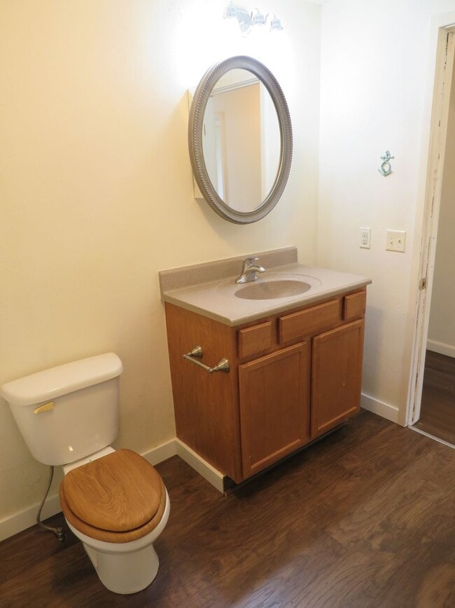Building Photo - 3 Bedroom House in Billings Heights