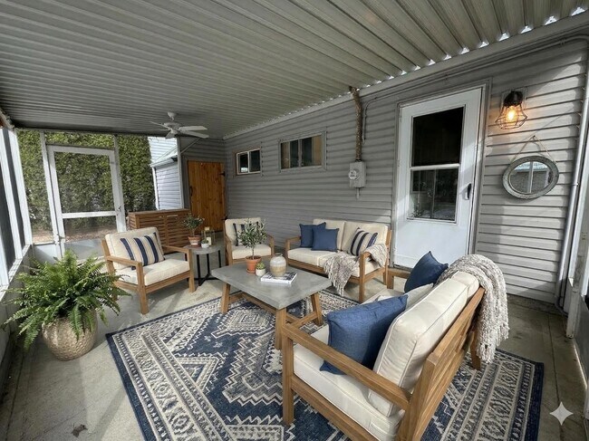 Building Photo - 4105 Elbern Ave