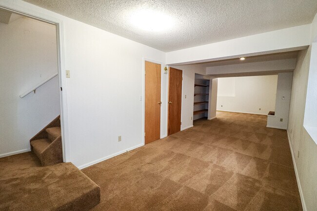 Building Photo - 5505 Chad Ct