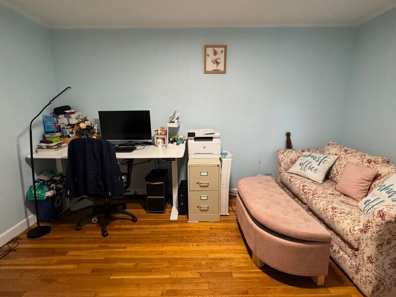 #4Bedroom-Pink2 - 6 Reservoir Ave