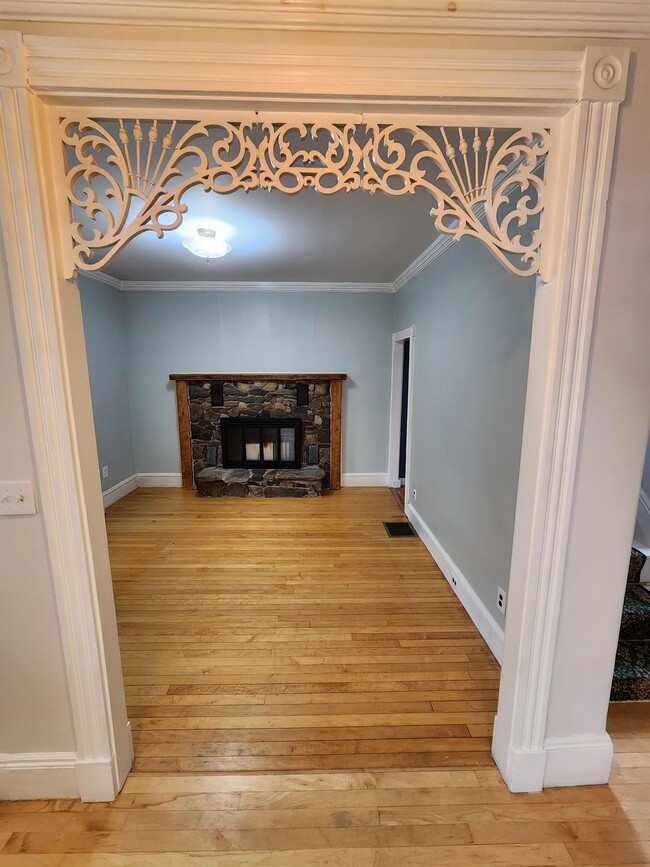 Building Photo - 344 Katahdin Ave