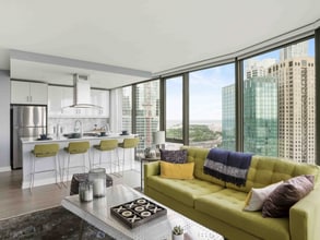 Building Photo - 1028 S State St