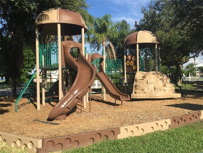 Building Photo - 929 Gulf Blvd