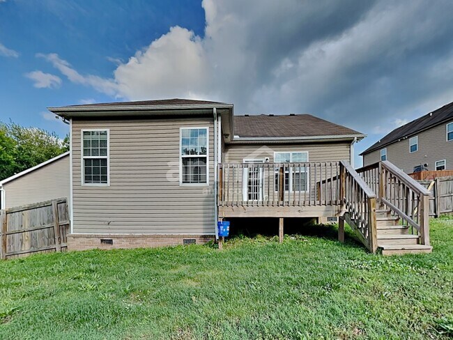 Building Photo - 1205 Sundown Ct