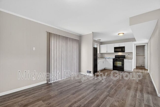 Building Photo - 1165 Derhake Rd