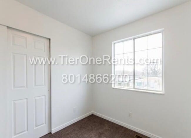 Building Photo - This property offers a NO DEPOSIT option a...