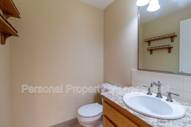 Building Photo - 1414 Brandt Rd