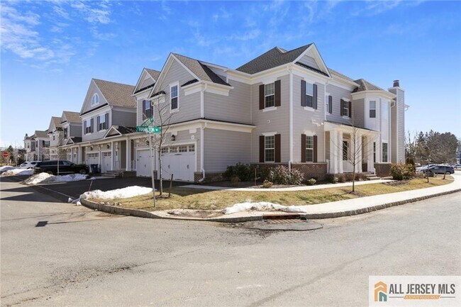 Building Photo - 1 Lafayette Wy