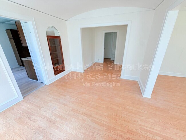Building Photo - 2919 N 50th St