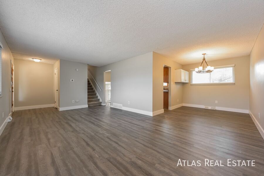 Building Photo - 13144 Hadar Dr