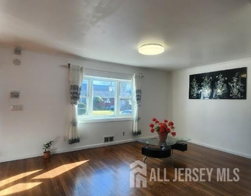 Building Photo - 1925 Verona Ave